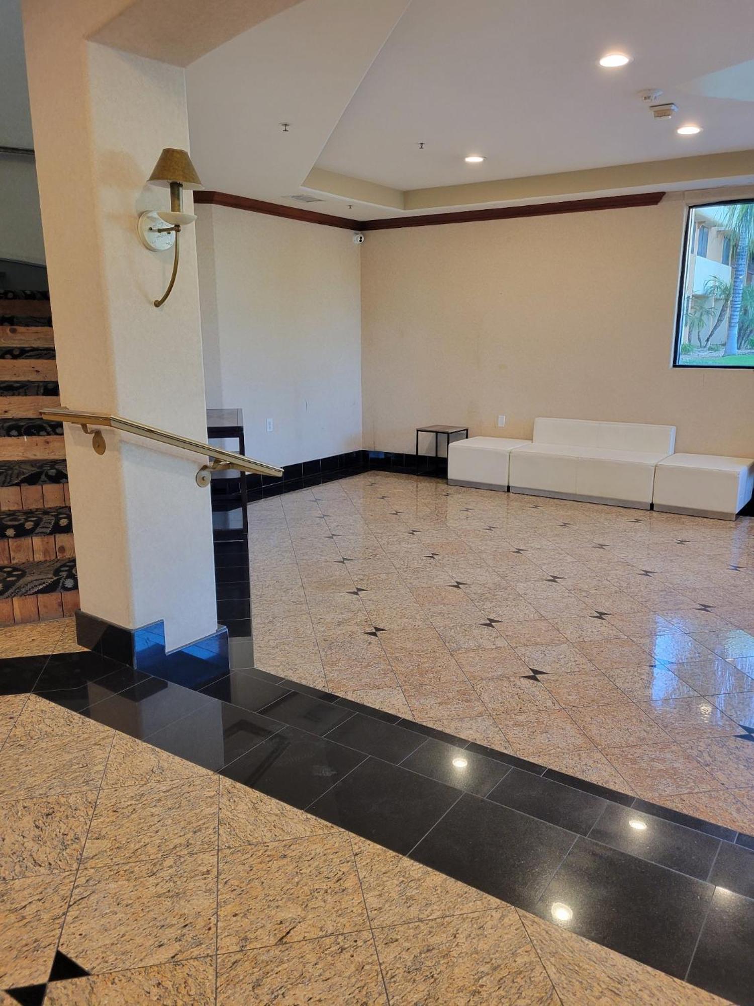Hotel Xola Moreno Valley Εξωτερικό φωτογραφία